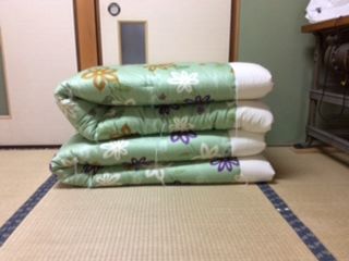 大阪府枚方市在中の上野様30年前の婚礼布団のやり直しの依頼です。